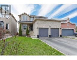 4 DUNNETT DR, barrie, Ontario