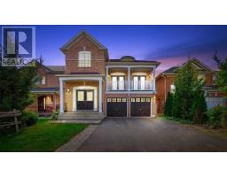 64 EARL GREY CRES, brampton, Ontario