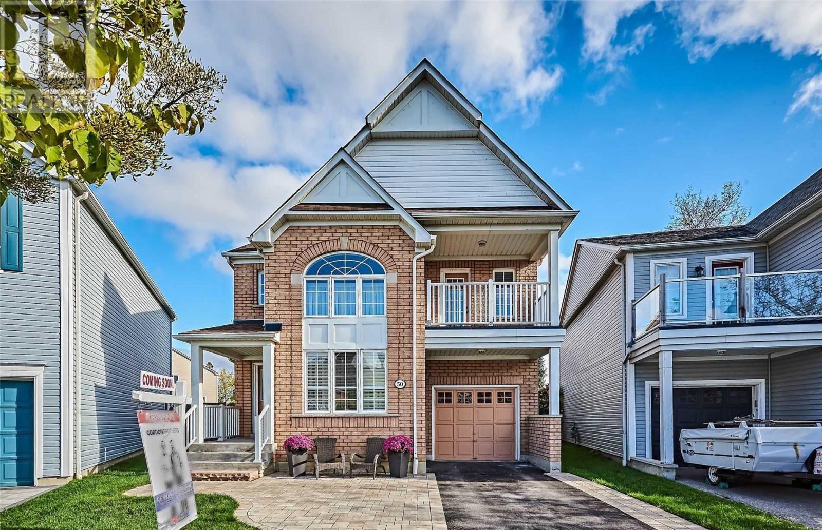 50 HANDLEY CRES, ajax, Ontario