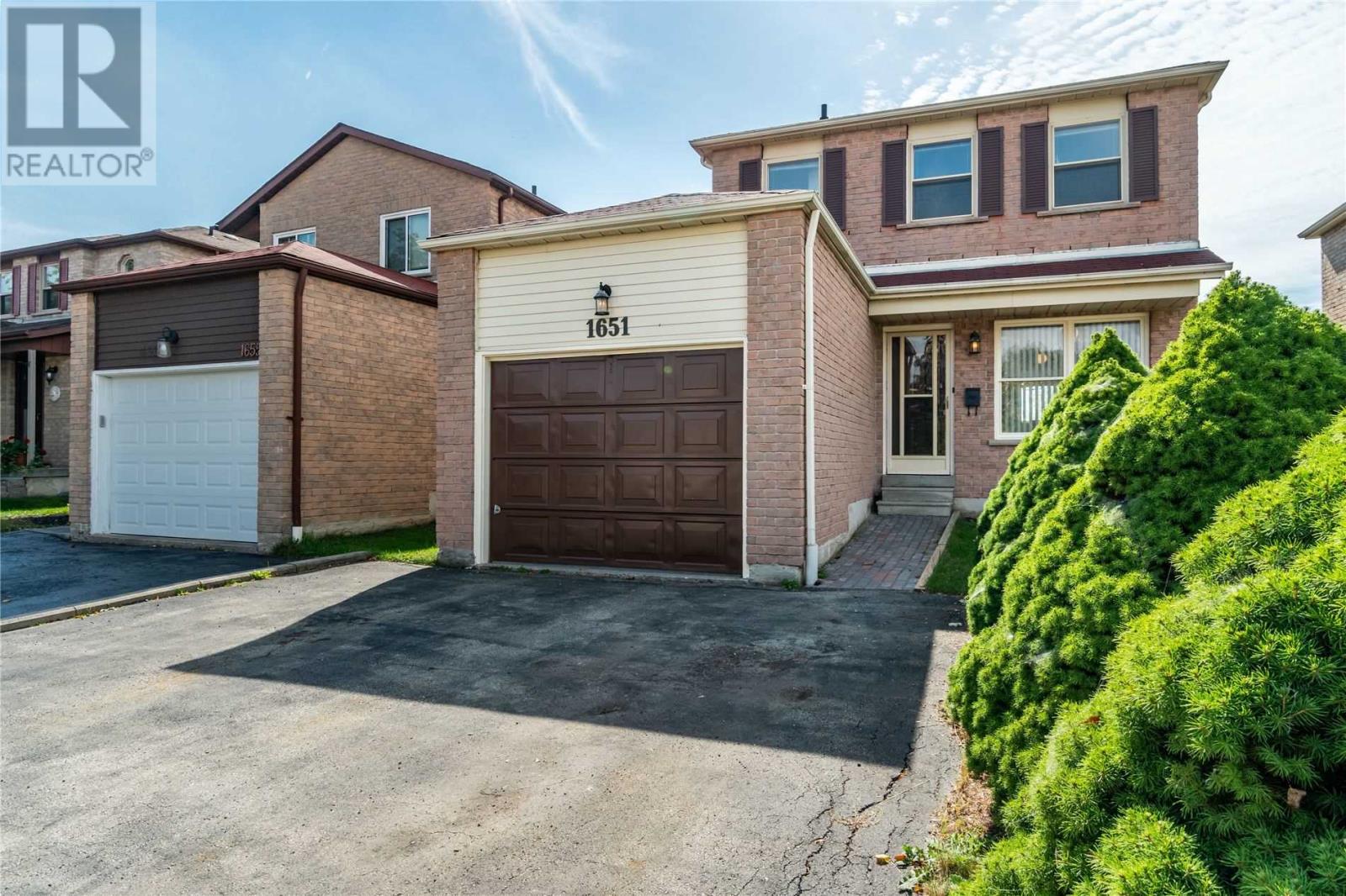 1651 Princelea Pl, Mississauga, Ontario  L5M 3P6 - Photo 1 - W4613466