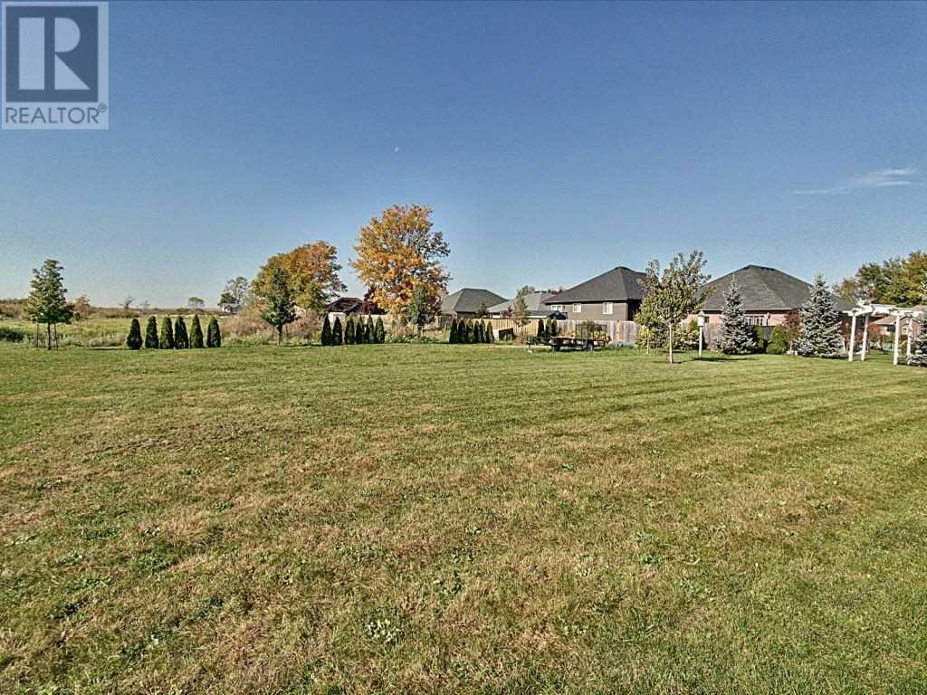 2 Sycamore Dr, Tillsonburg, Ontario  N4G 5S3 - Photo 7 - X4613380